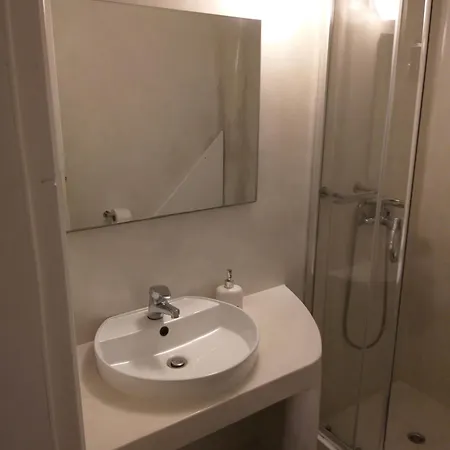 Alex Central Apartment *